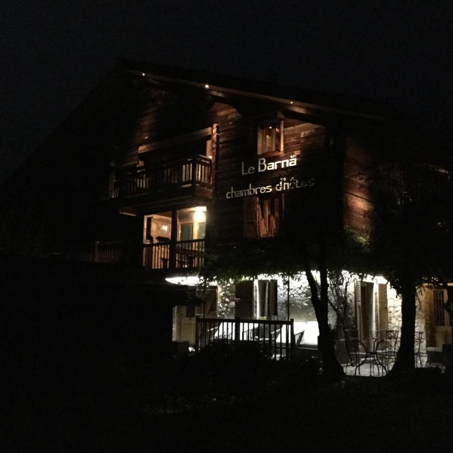 Chambres D'Hotes Le Barna ลาคลูซาซ์ ภายนอก รูปภาพ